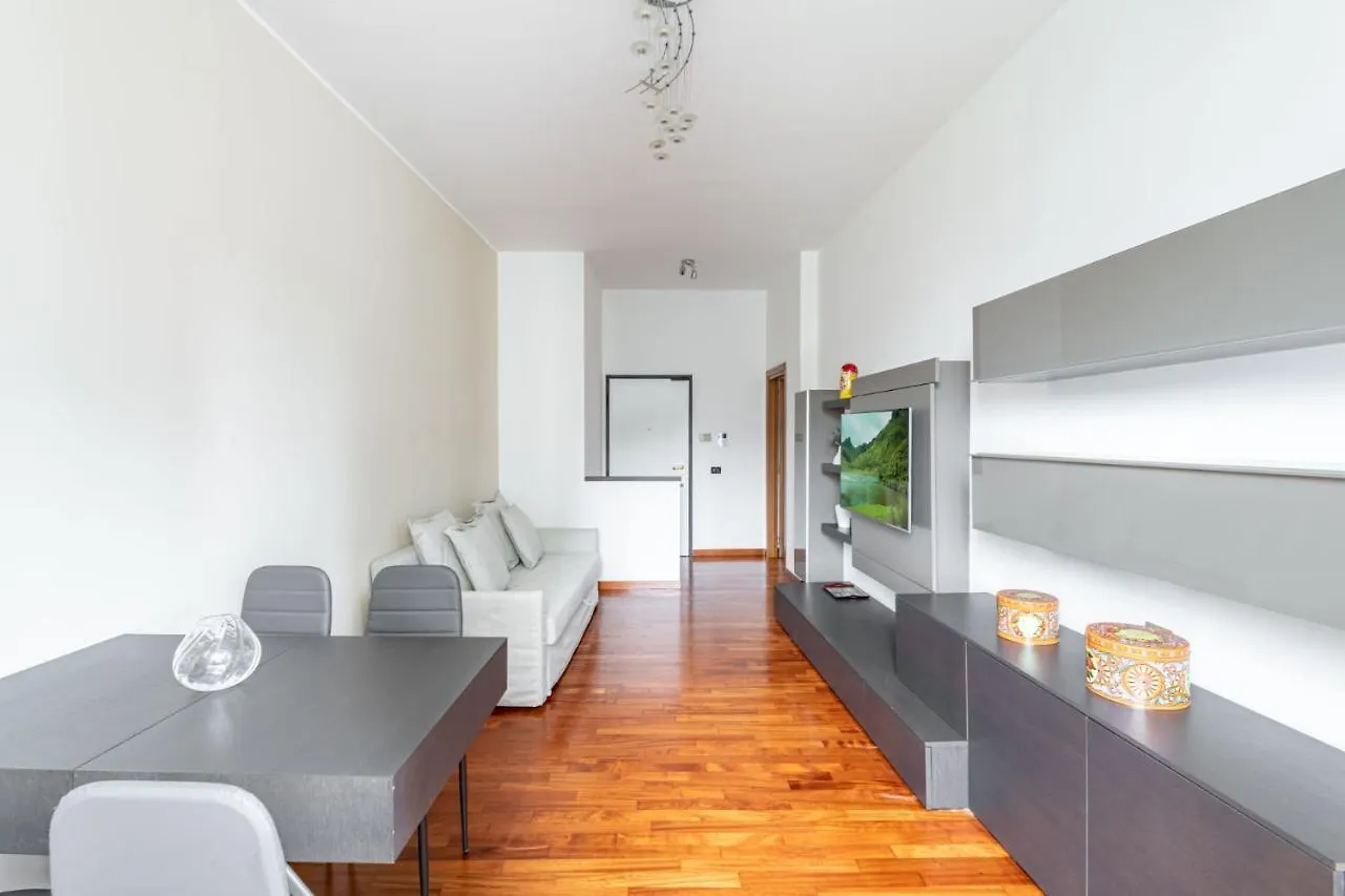 Easylife - Moderno Rifugio A Porta Romana Milan Apartment